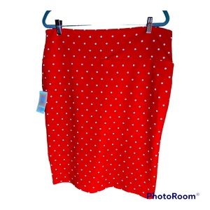 2XL Women’s LulaRoe Cassie Pencil skirt Red with white dots
